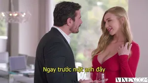 Người phụ nữ đi làm thêm ở cửa Cậu bé tiện lợi rồi cắm sừng với cchim học sinh trẻ